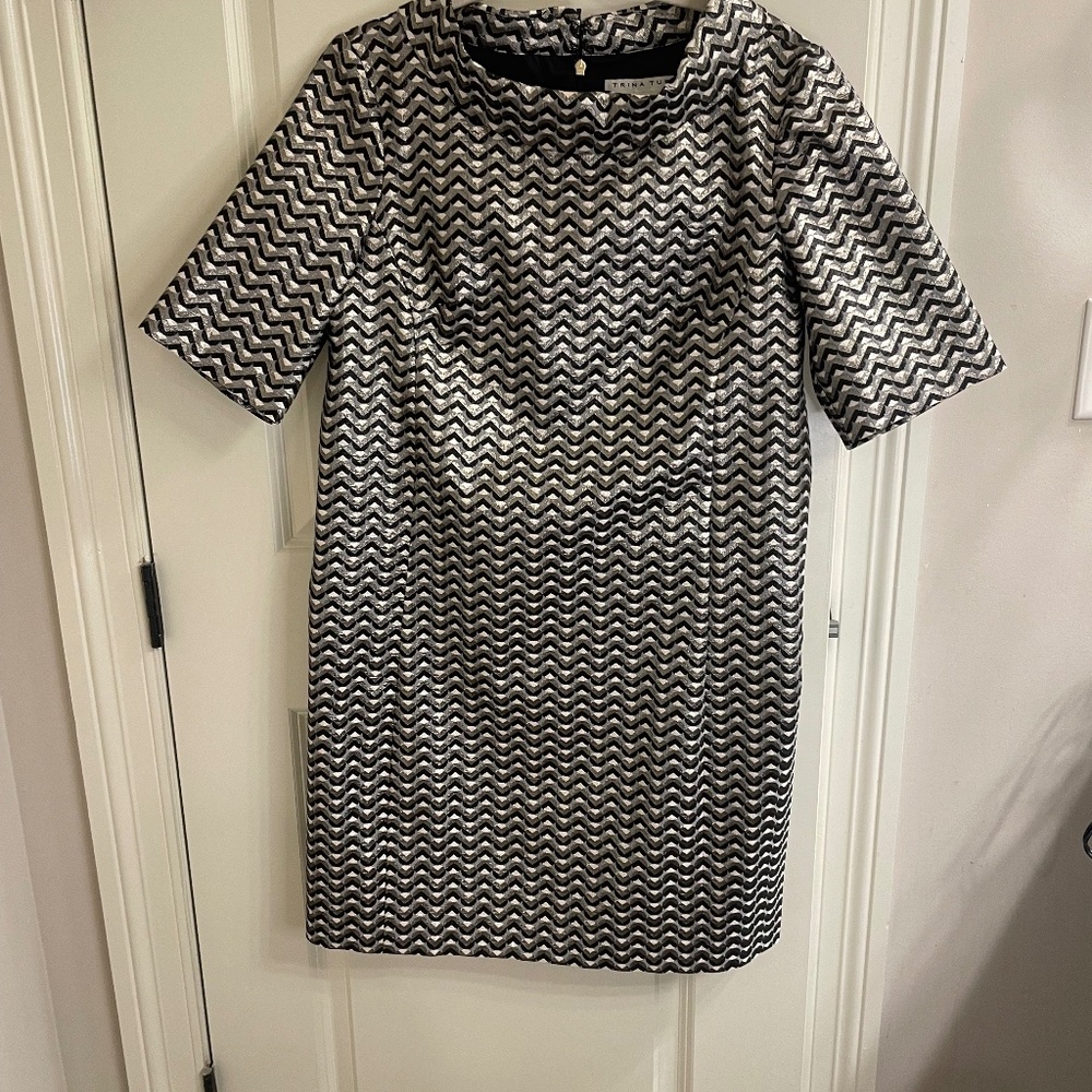 Trina Turk size 12 creosote cocktail dress.